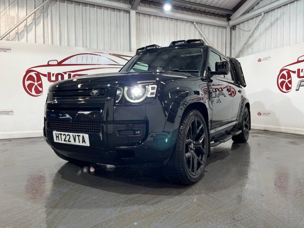 Used Land Rover Defender 2022 for sale - 77161608: Photo 4