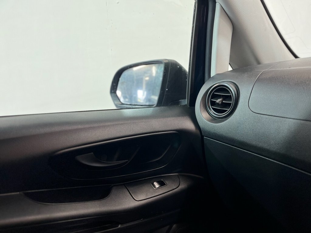 Used Mercedes-Benz Vito 2019 for sale - 77547294: Photo 31