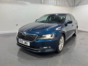 Used Skoda Superb 2016 for sale - 77436947: Photo