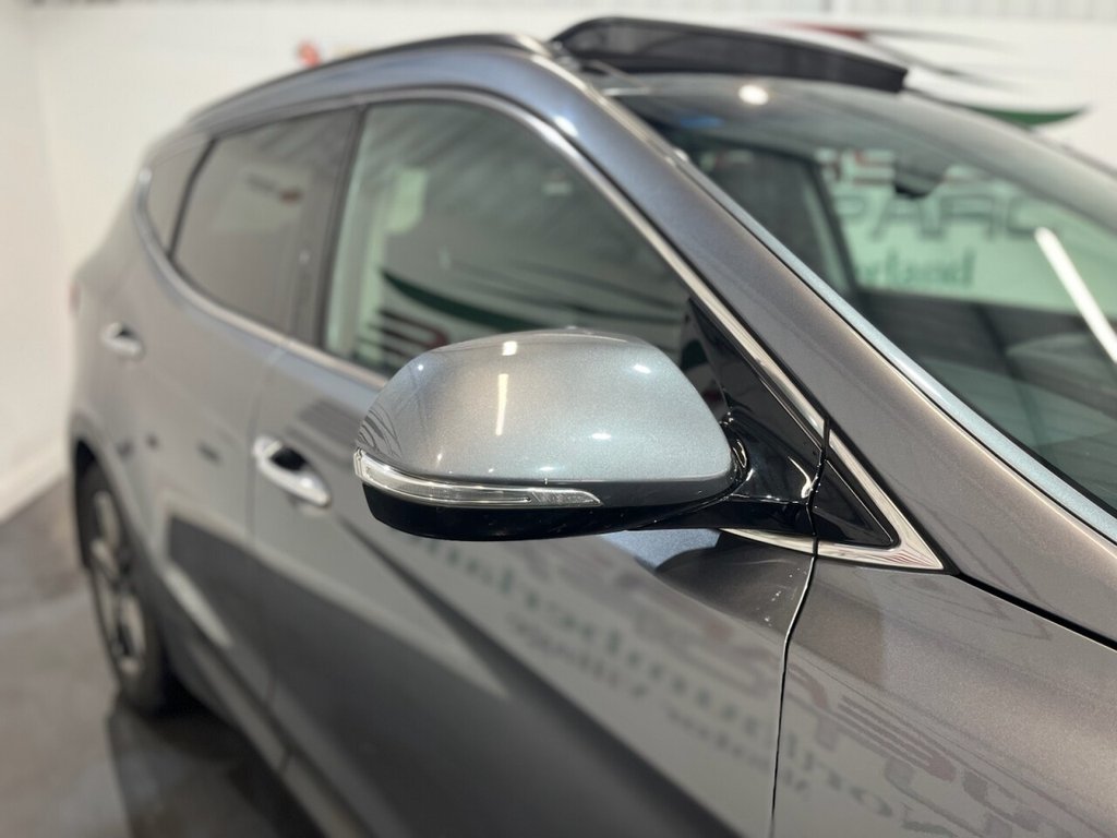 Used Hyundai Santa Fe 2015 for sale - 76617411: Photo 11