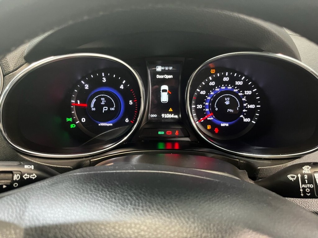 Used Hyundai Santa Fe 2015 for sale - 76617411: Photo 31