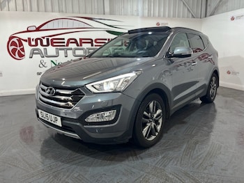 Used Hyundai Santa Fe 2015 for sale - 76617411: Photo
