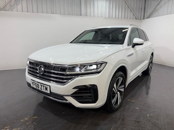 Used Volkswagen Touareg 2018 for sale - 78583234: Photo
