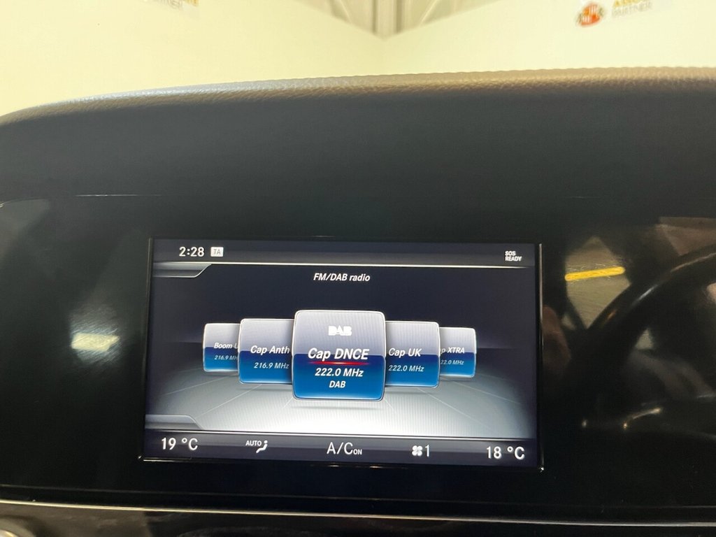 Used Mercedes-Benz E Class 2017 for sale - 77608692: Photo 25