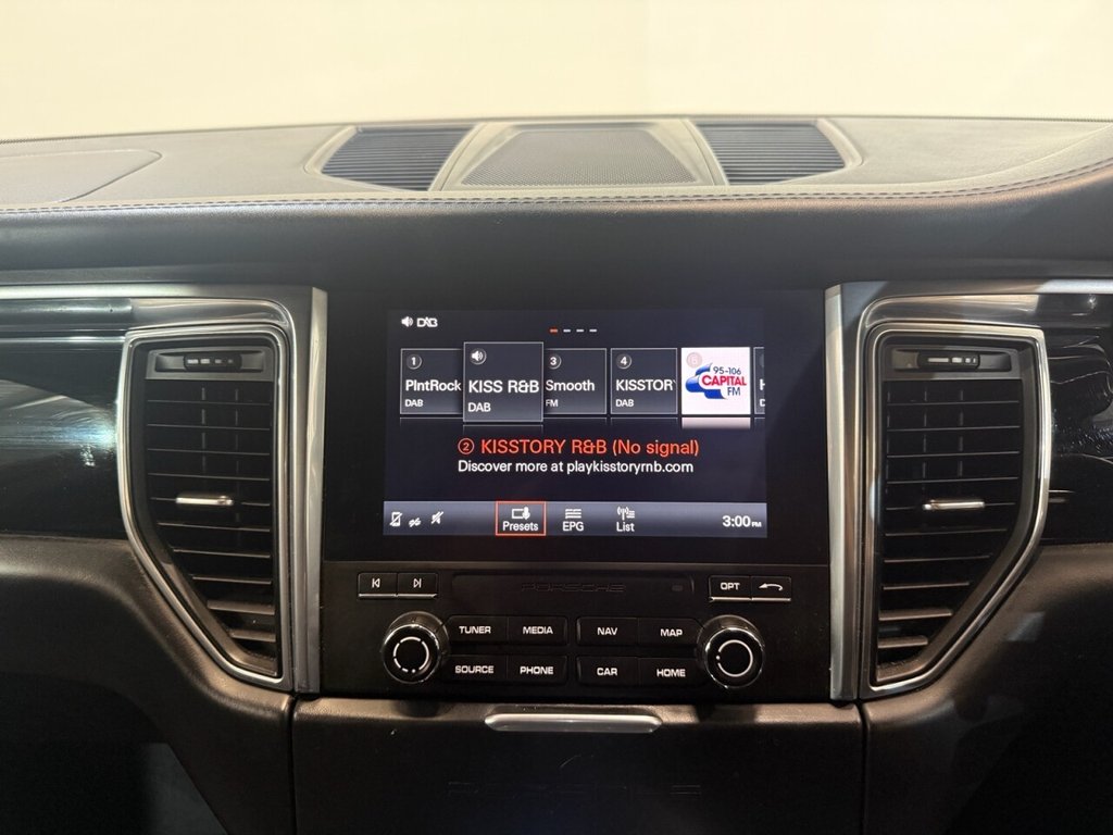 Used Porsche Macan 2016 for sale - 76119035: Photo 15