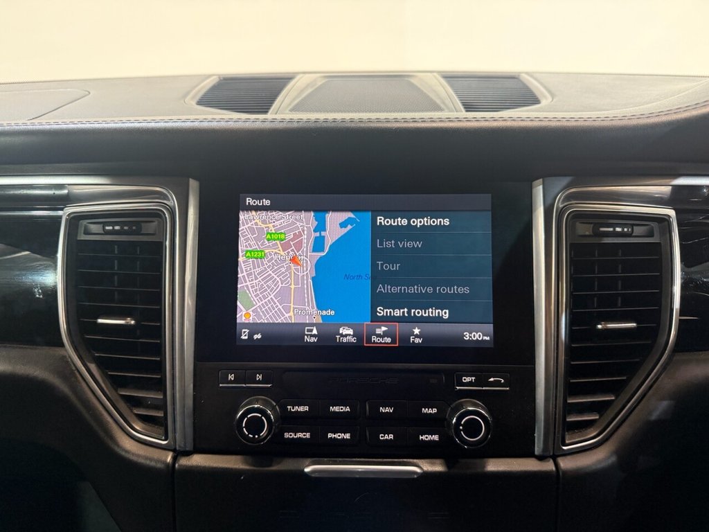 Used Porsche Macan 2016 for sale - 76119035: Photo 16