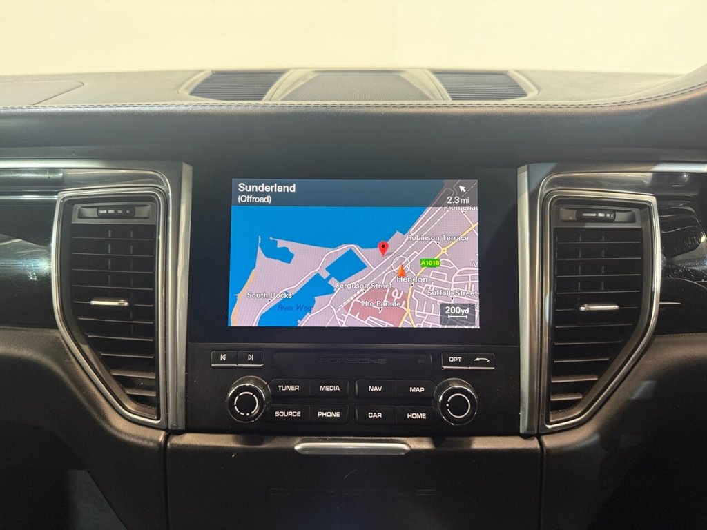 Used Porsche Macan 2016 for sale - 76119035: Photo 17