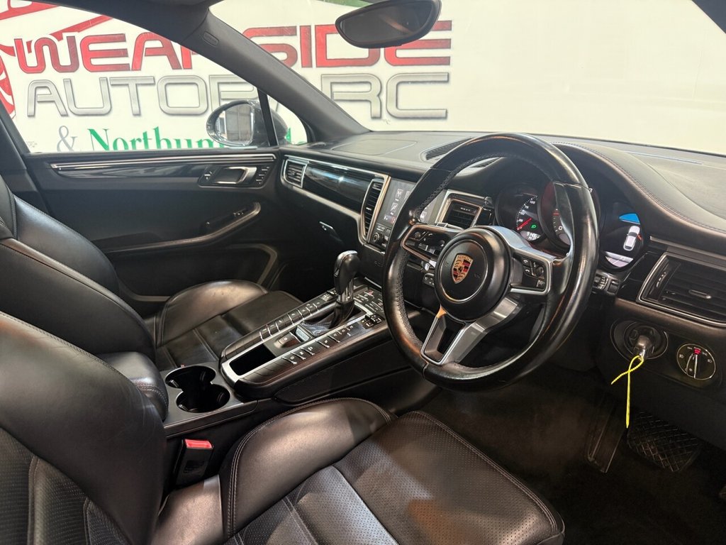 Used Porsche Macan 2016 for sale - 76119035: Photo 23