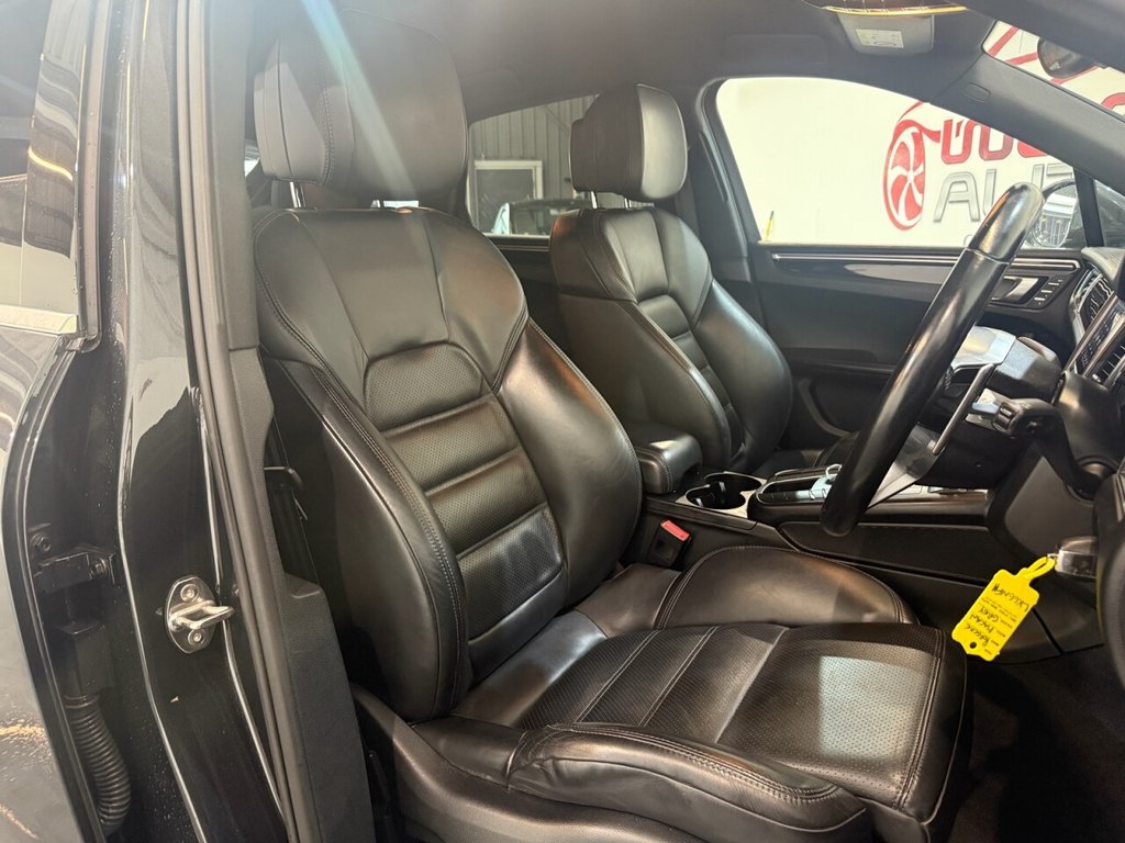 Used Porsche Macan 2016 for sale - 76119035: Photo 25
