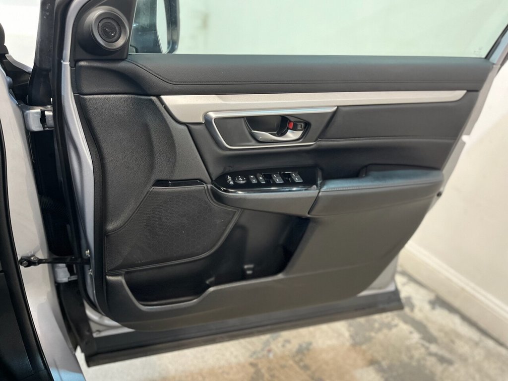 Used Honda CR-V 2022 for sale - 76323282: Photo 12