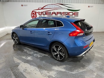 Used Volvo V40 2017 for sale - 77007499: Photo