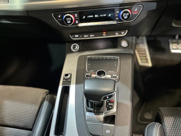 Used Audi Q5 2017 for sale - 76280182: Photo 25