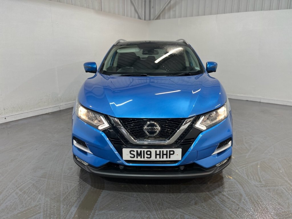 Used Nissan Qashqai 2019 for sale - 77904643: Photo 2