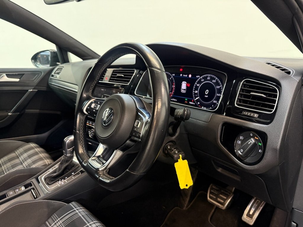 Used Volkswagen Golf 2019 for sale - 77904769: Photo 15