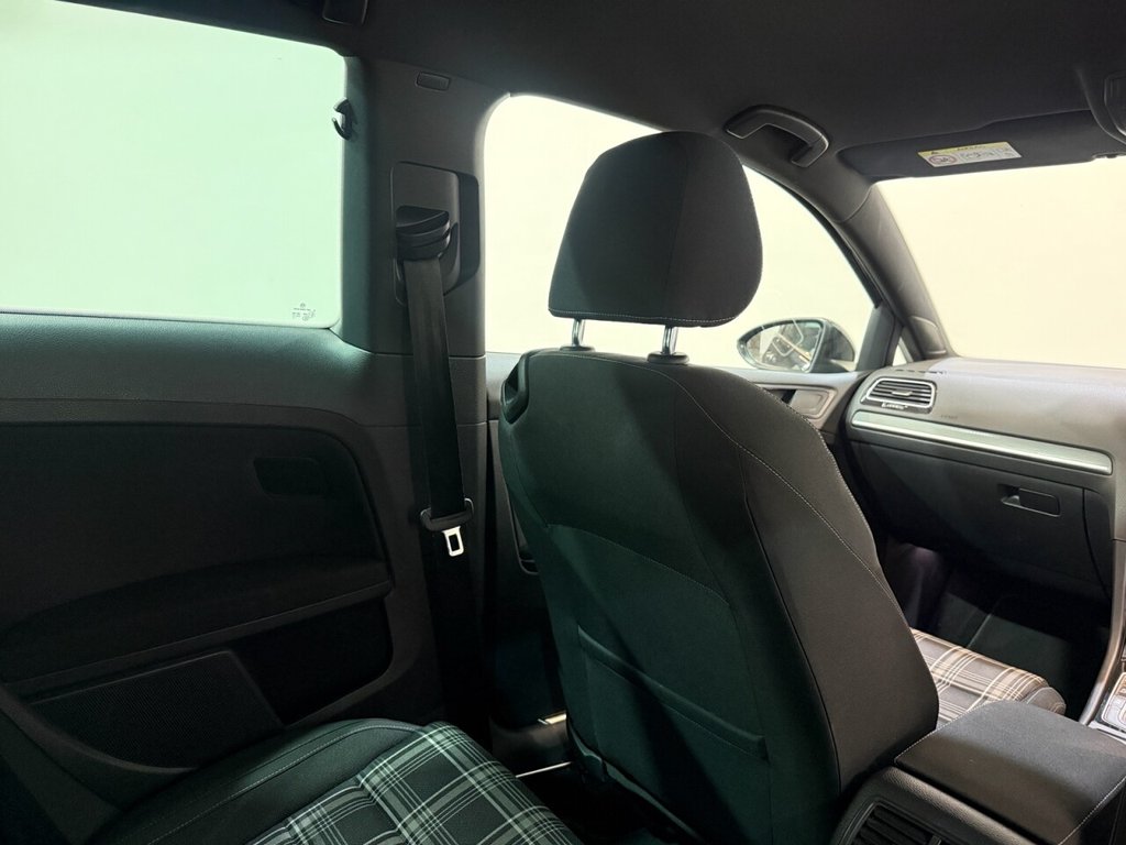 Used Volkswagen Golf 2019 for sale - 77904769: Photo 18