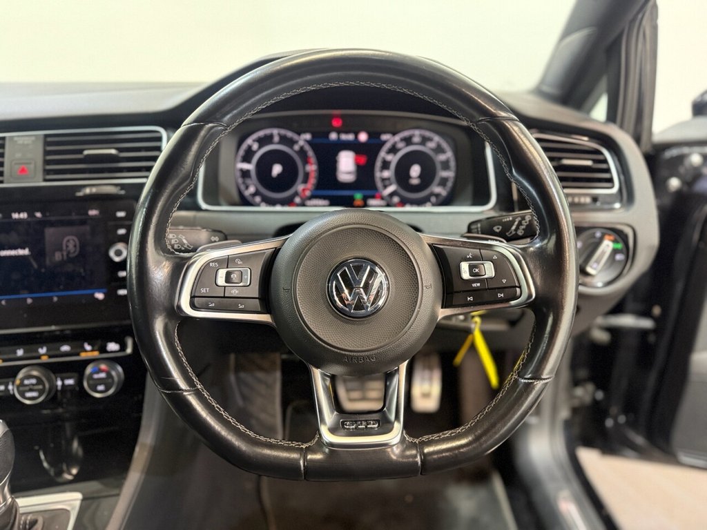 Used Volkswagen Golf 2019 for sale - 77904769: Photo 24