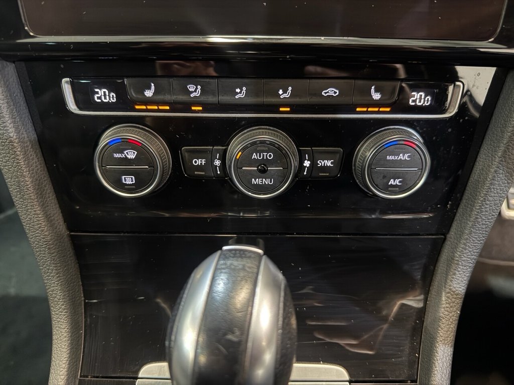 Used Volkswagen Golf 2019 for sale - 77904769: Photo 27