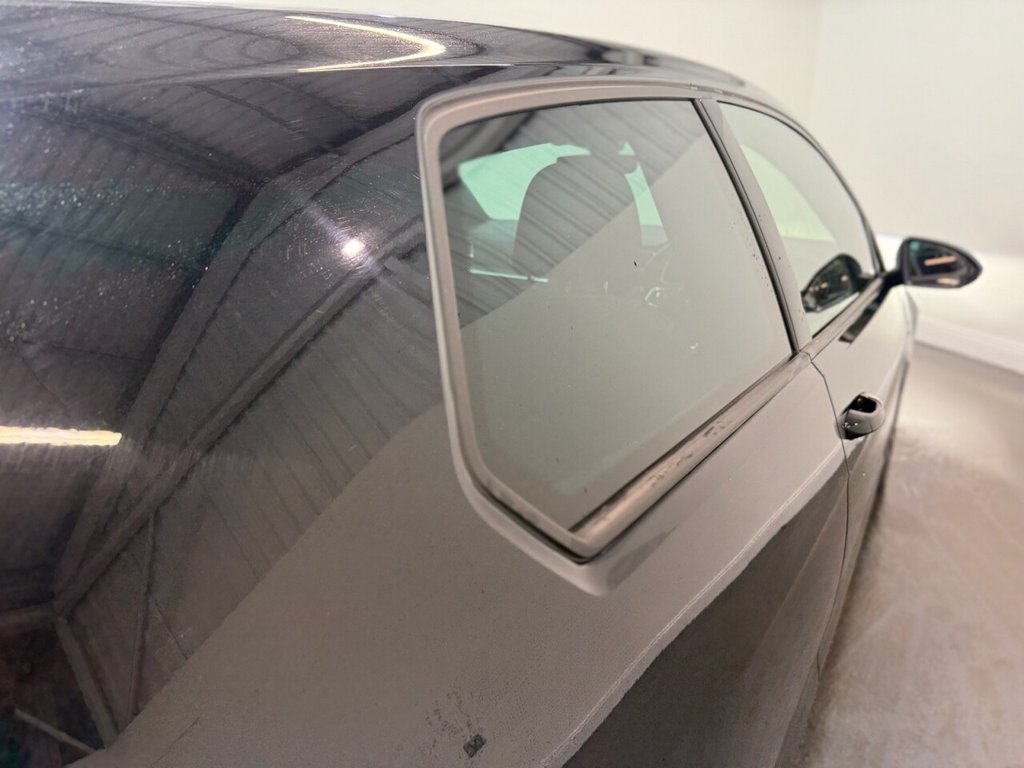 Used Volkswagen Golf 2019 for sale - 77904769: Photo 32