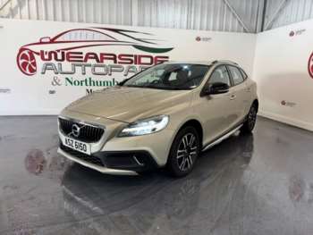 Used Volvo V40 Cross Country 2017 for sale - 75347594: Photo