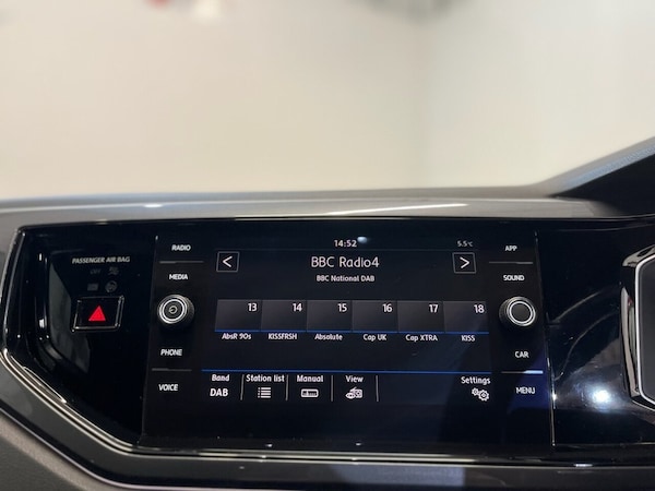 Used Volkswagen Polo 2018 for sale - 74001862: Photo 24