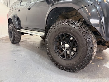 Used Isuzu D-Max 2017 for sale - 79313357: Photo