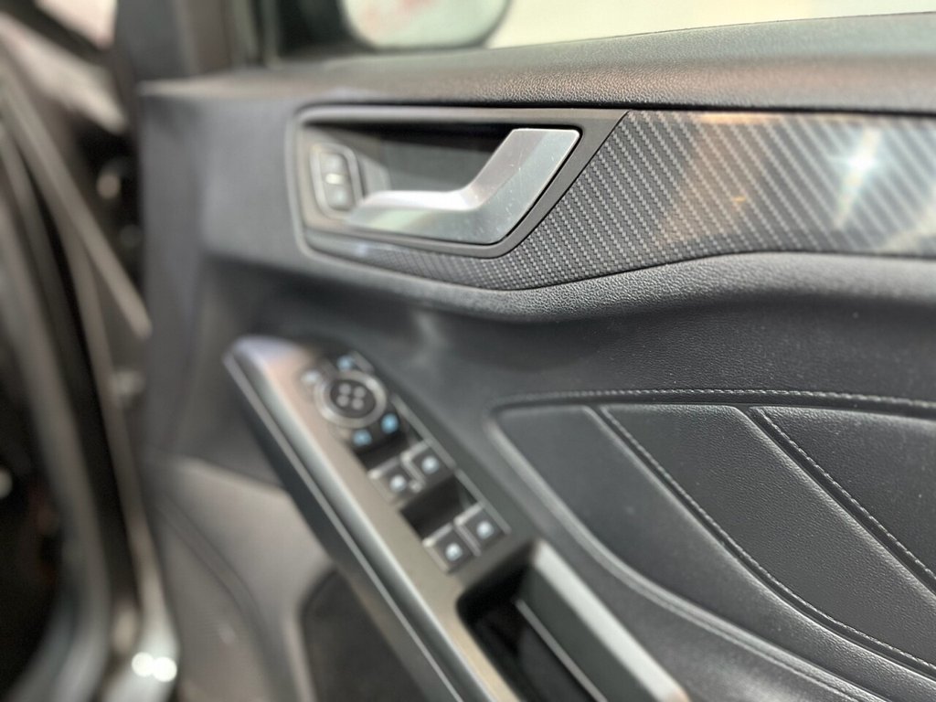 Used Ford Focus 2019 for sale - 76768636: Photo 21