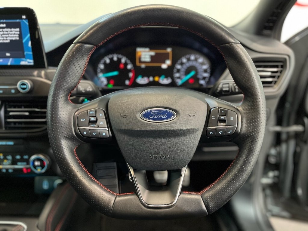 Used Ford Focus 2019 for sale - 76768636: Photo 25