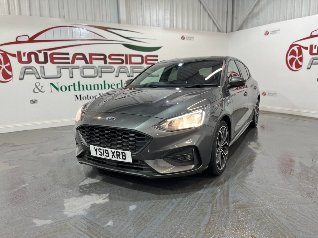 Used Ford Focus 2019 for sale - 76768636: Photo 3