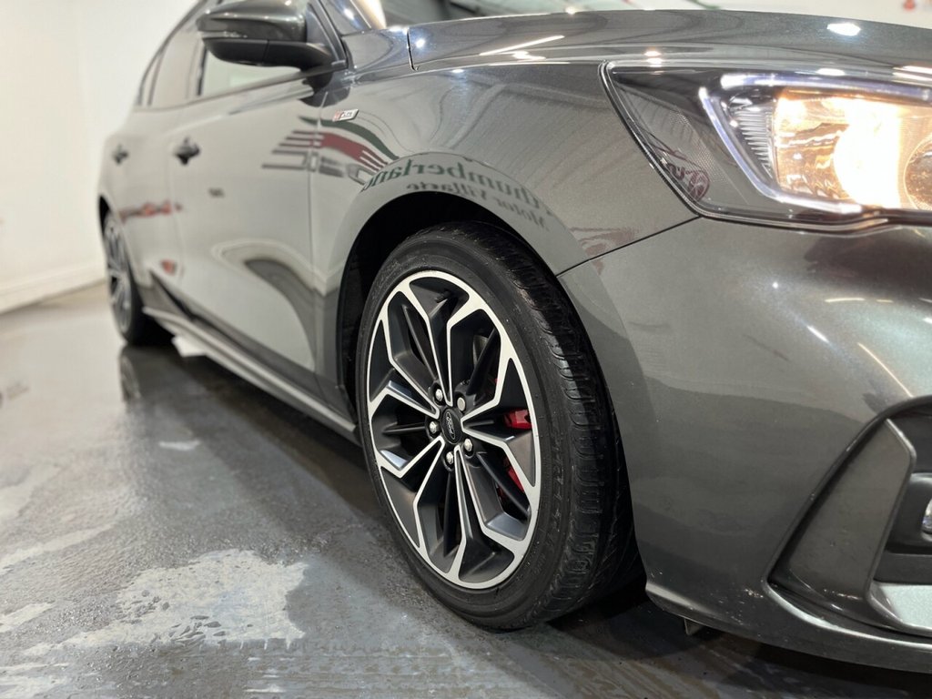 Used Ford Focus 2019 for sale - 76768636: Photo 9