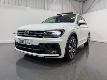 Used Volkswagen Tiguan 2017 for sale - 77227187: Photo