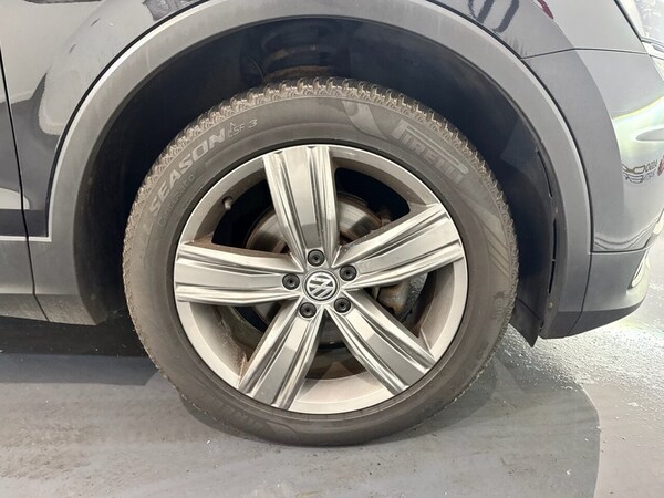 Used Volkswagen Tiguan 2016 for sale - 75607061: Photo 28