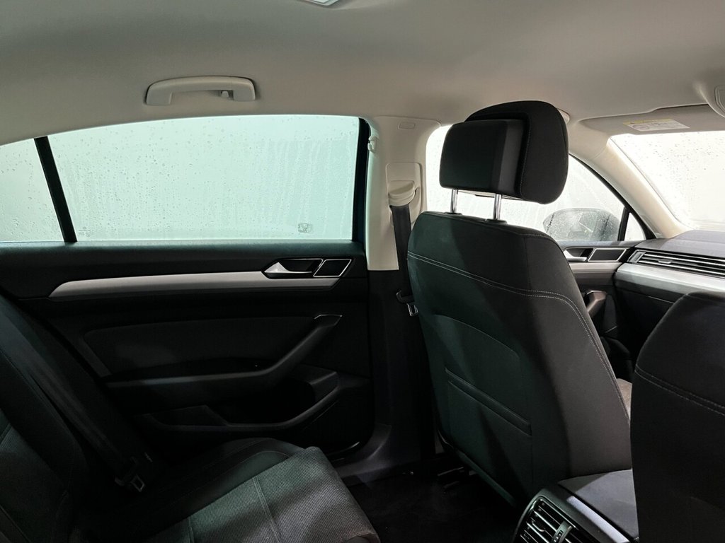 Used Volkswagen Passat 2015 for sale - 77464140: Photo 18