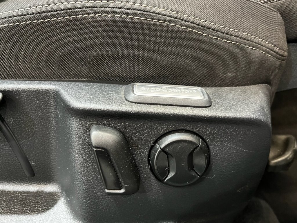 Used Volkswagen Passat 2015 for sale - 77464140: Photo 23