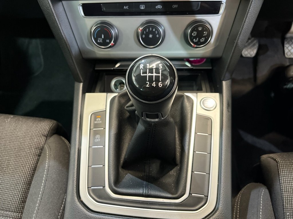 Used Volkswagen Passat 2015 for sale - 77464140: Photo 27