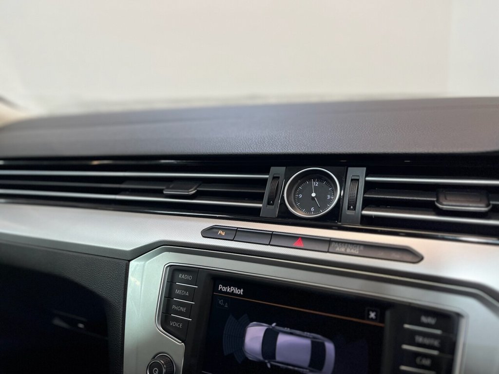 Used Volkswagen Passat 2015 for sale - 77464140: Photo 30