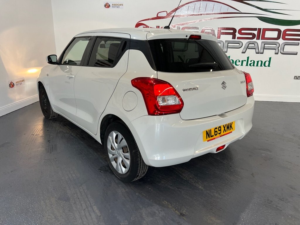 Used Suzuki Swift 2019 for sale - 76303813: Photo 6