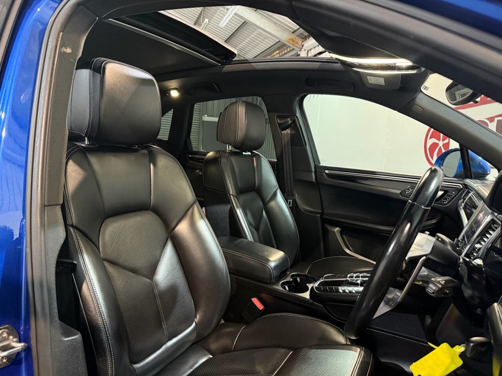 Used Porsche Macan 2017 for sale - 75630681: Photo 11