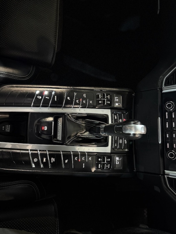 Used Porsche Macan 2017 for sale - 75630681: Photo 14