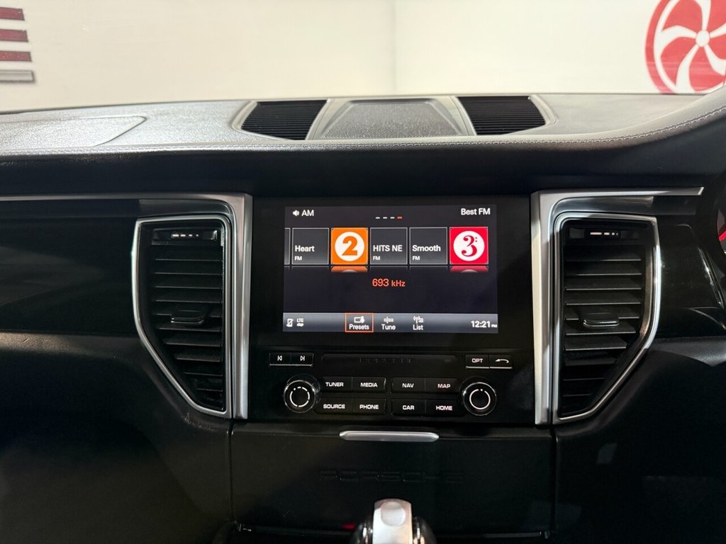 Used Porsche Macan 2017 for sale - 75630681: Photo 15