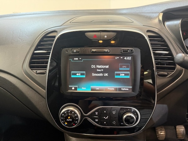 Used Renault Captur 2018 for sale - 74144471: Photo 10