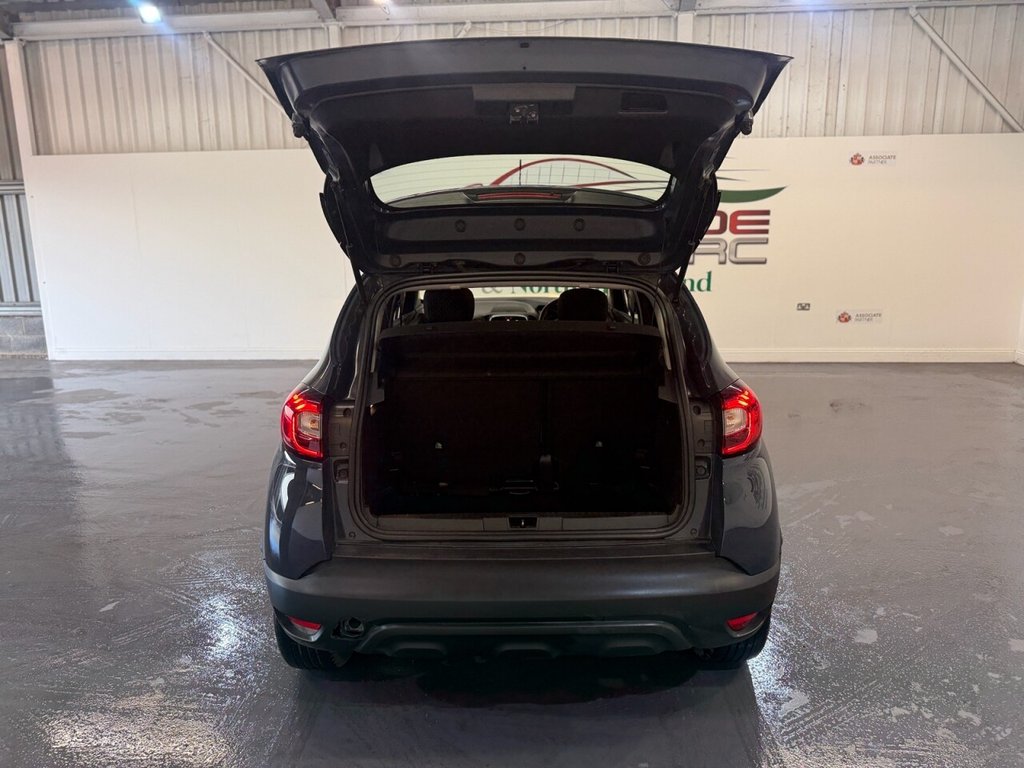 Used Renault Captur 2018 for sale - 74144471: Photo 44