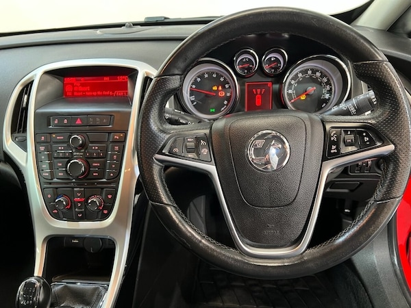 Used Vauxhall Astra GTC 2015 for sale - 76047916: Photo 15