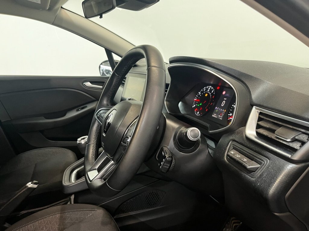 Used Renault Clio 2020 for sale - 77643008: Photo 16