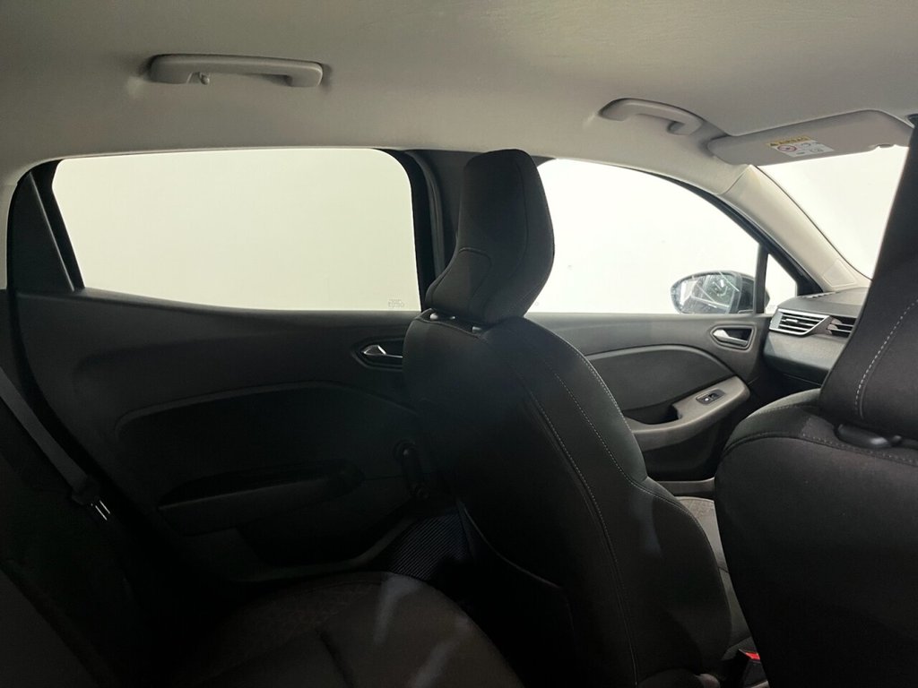 Used Renault Clio 2020 for sale - 77643008: Photo 21