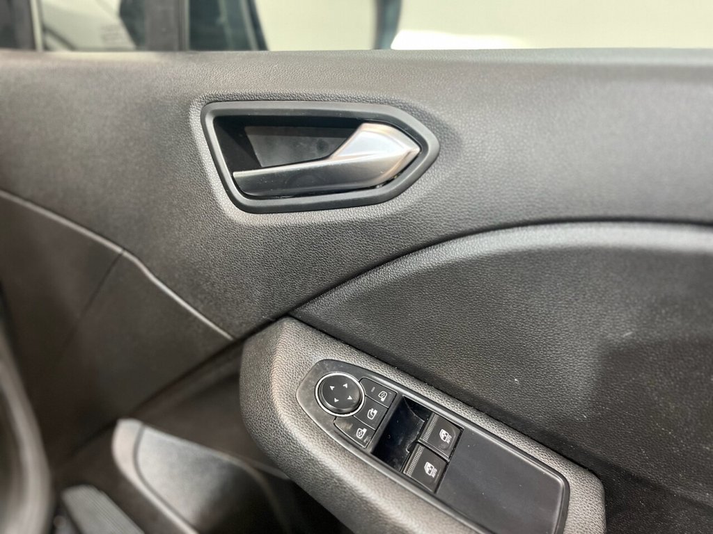 Used Renault Clio 2020 for sale - 77643008: Photo 24