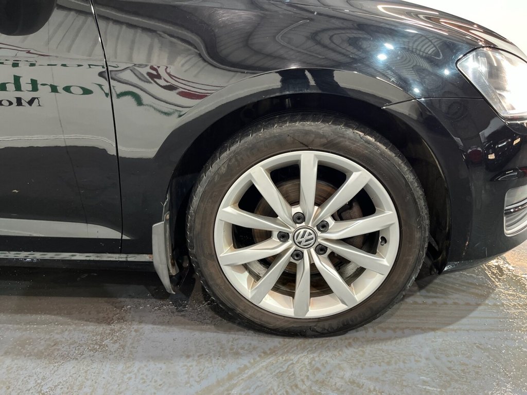 Used Volkswagen Golf 2014 for sale - 76910036: Photo 10