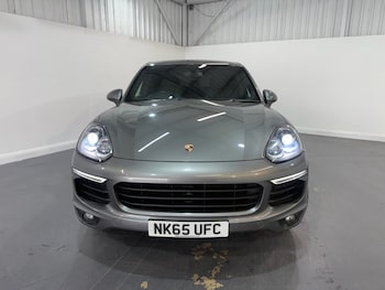 Used Porsche Cayenne 2016 for sale - 79265856: Photo