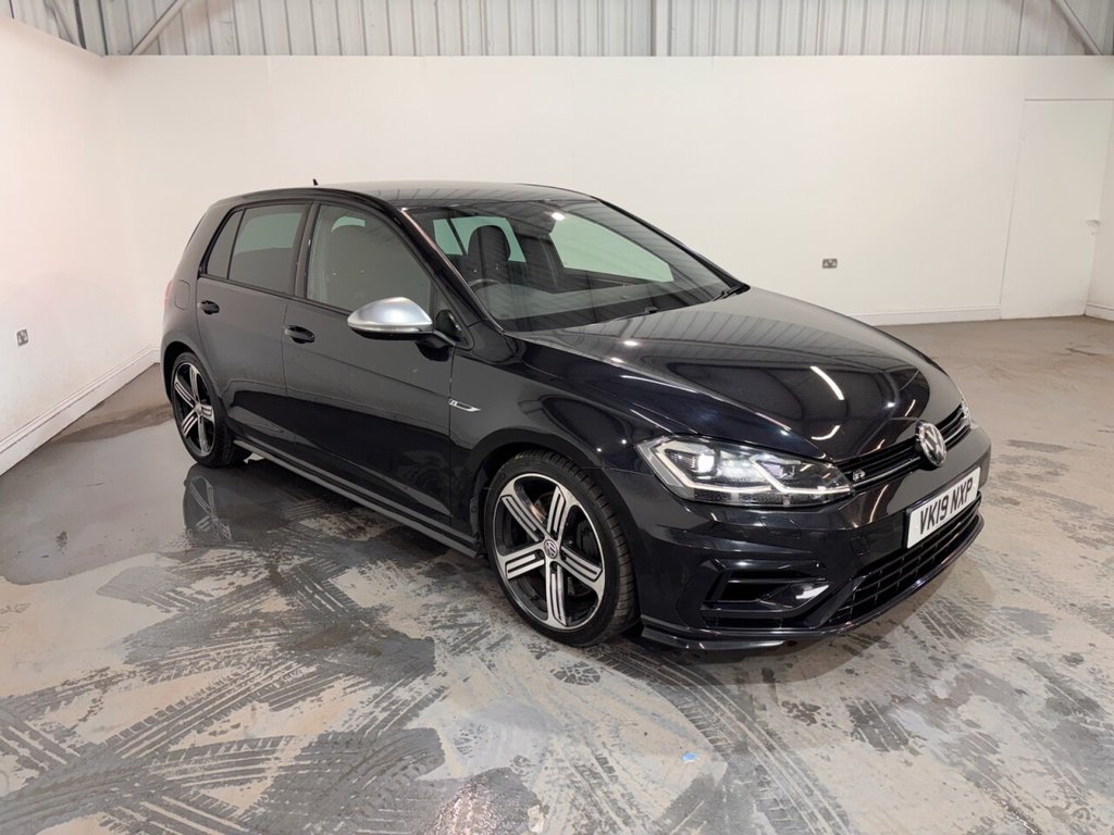 Used Volkswagen Golf 2019 for sale - 78166915: Photo 1
