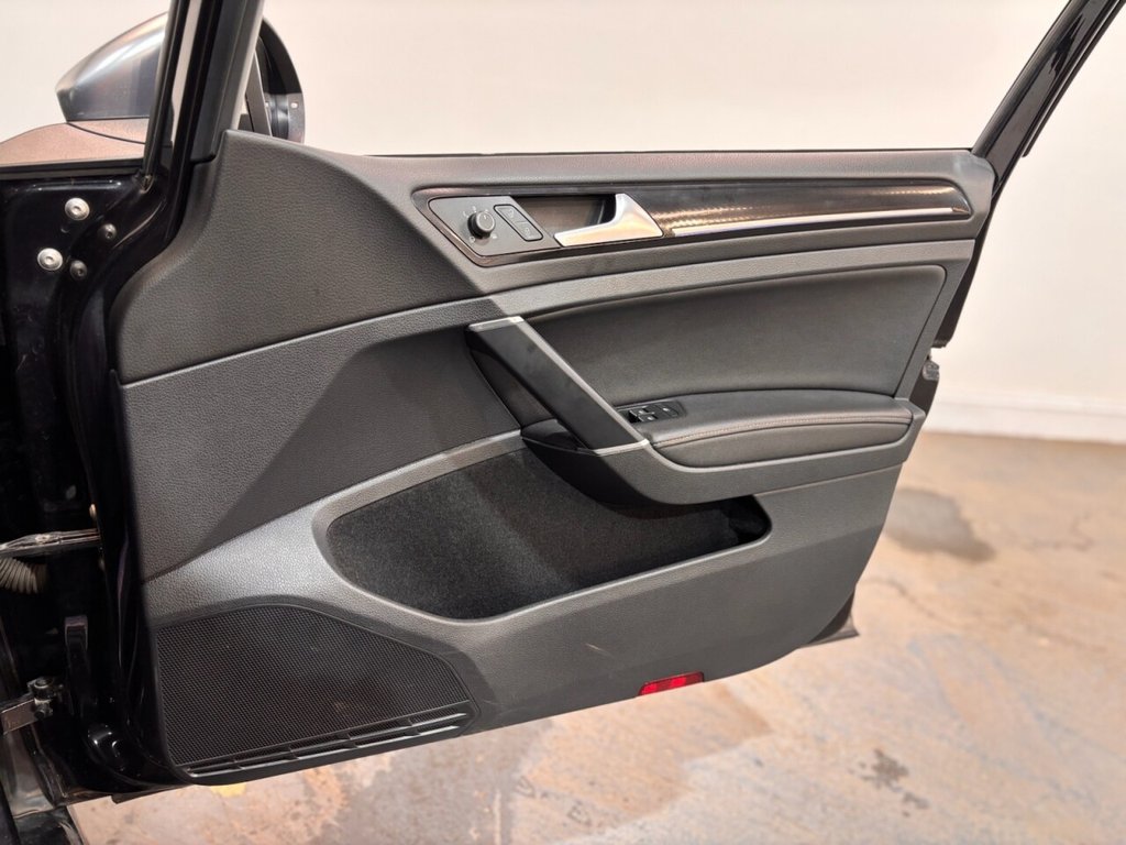 Used Volkswagen Golf 2019 for sale - 78166915: Photo 12