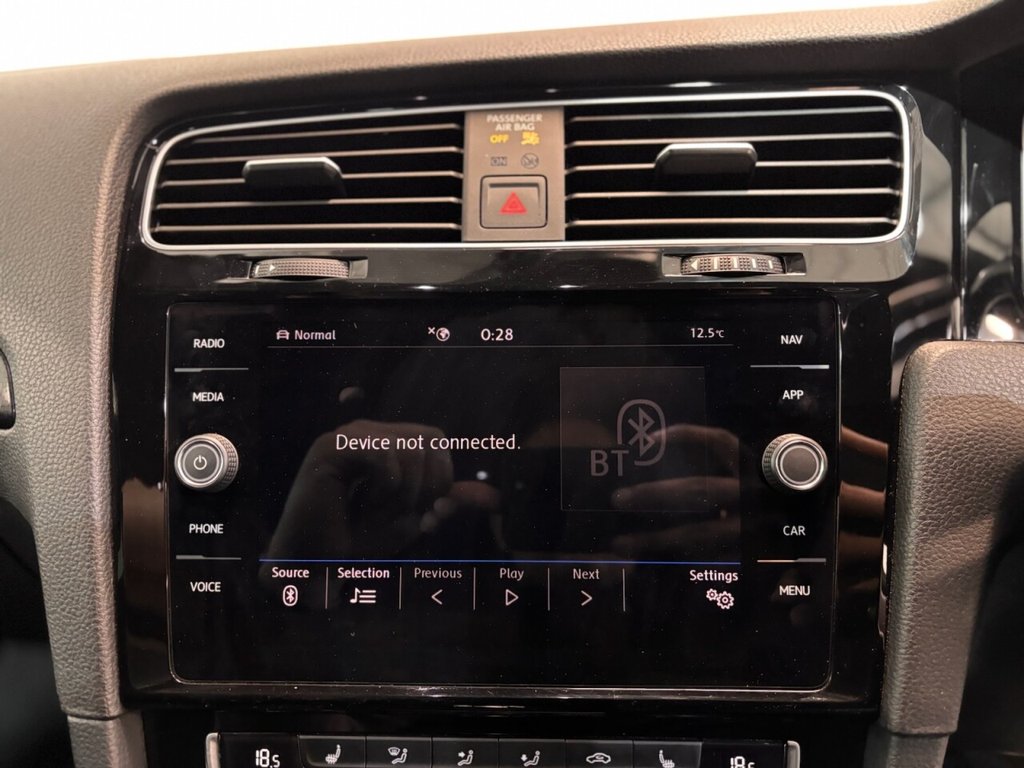 Used Volkswagen Golf 2019 for sale - 78166915: Photo 25